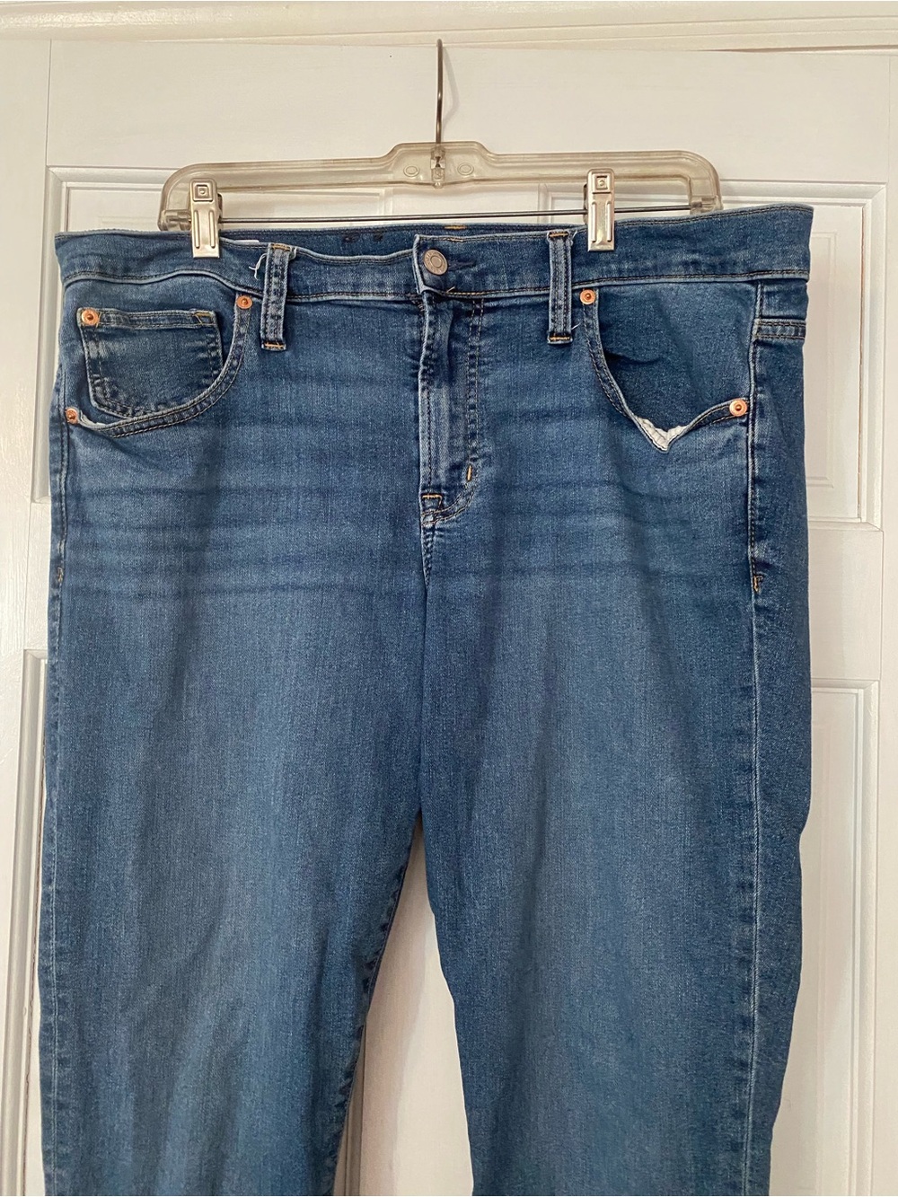 GAP True Skinny Mid Rise Women's Jeans in Medium Blue 34/18 denim coastal